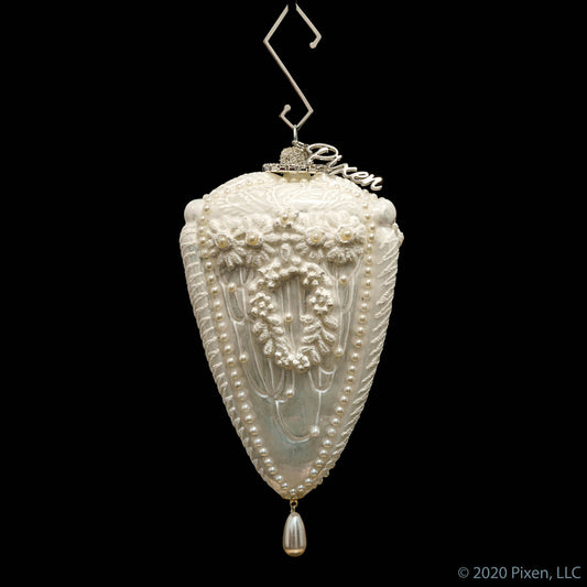 Contessa glass Christmas ornament by House of Pixen