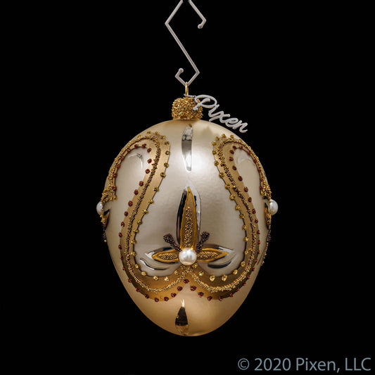 Conundrum Egg Christmas ornament by Pixen