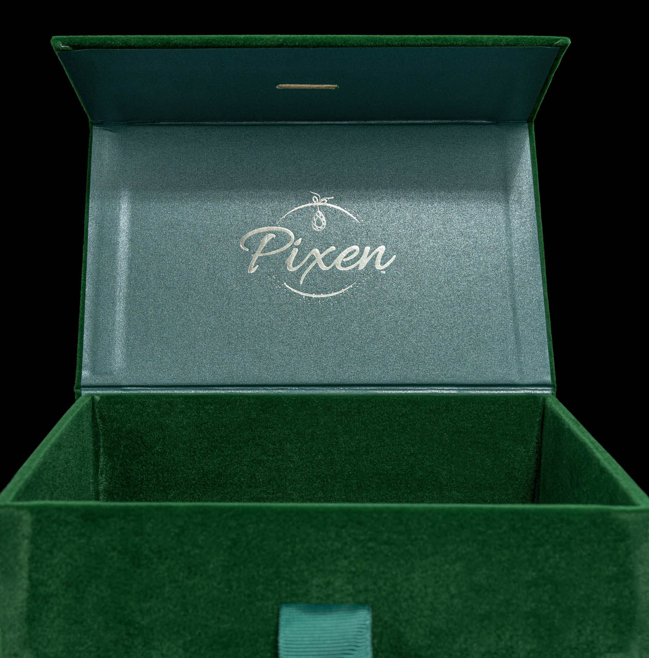 Pixen Green Velvet Christmas Gift Box (S, M, L)